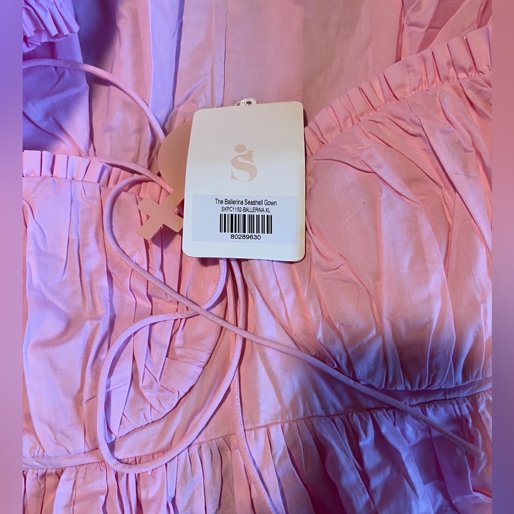 Ballerina Seashell Gown from SELKIE - Picture 4 of 5